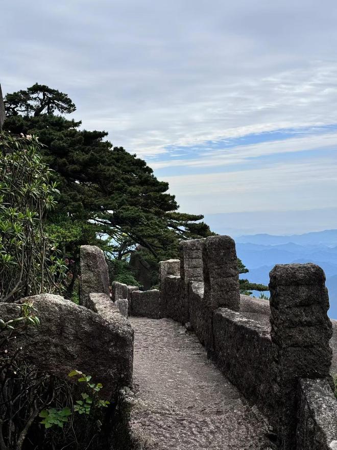 4天多少钱黄山4日游跟团游攻略徽州古镇凯发K8旗舰厅AG客服和家人去黄山玩